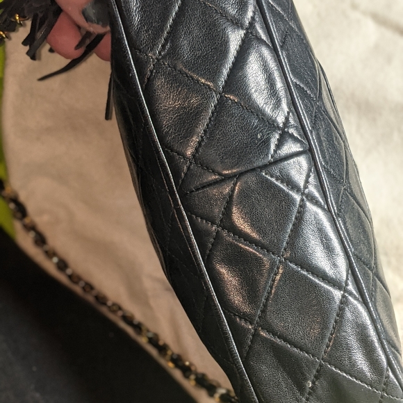 Chanel Vintage Black Lambskin Front Pocket Camera Bag × 1 - Picture 5 of 8